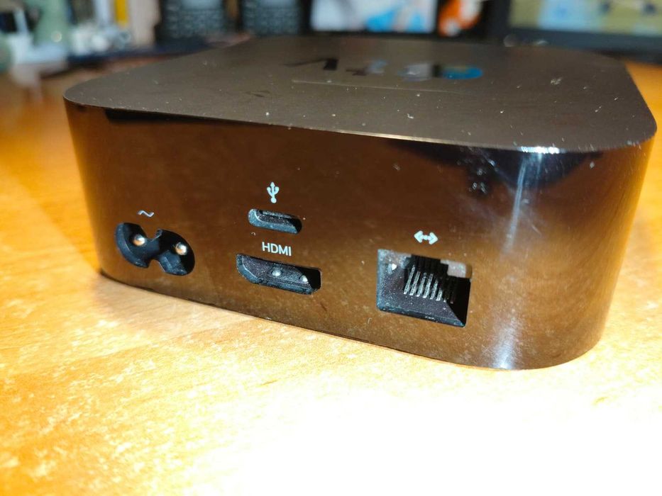 Apple TV, HDMI Ethernet USB C
