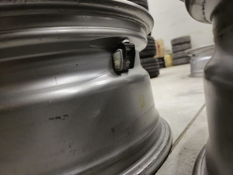 Jante Bmw seria 5 G30 G31 R17 originale stare impecabila/ senzori