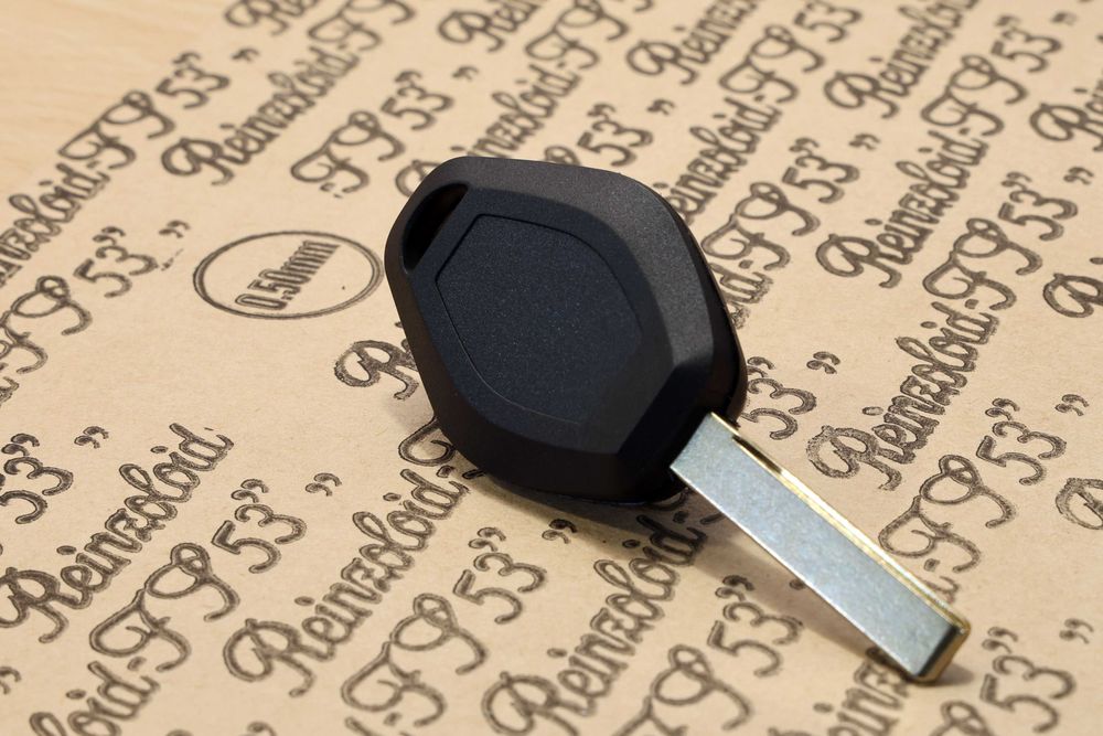 Ключ за БМВ Е60/90  CAS система със стандартен патрон