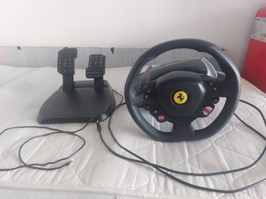 Vand Thrustmaster T80 Ferrari Edition + pedale