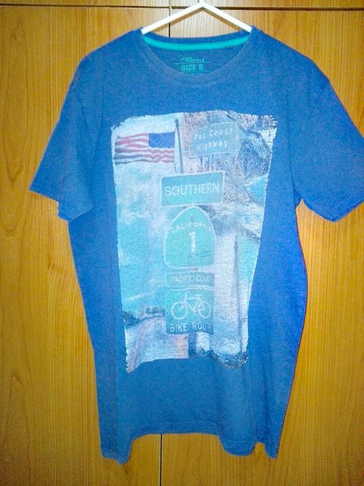 Vând tricouri bărbătești