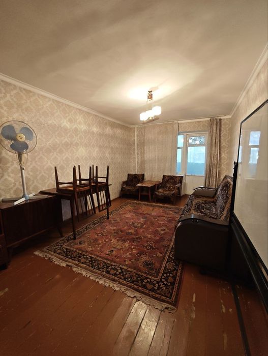 к/т НУКУС. Сдаю 3 комнатную квартиру на 2 этаже