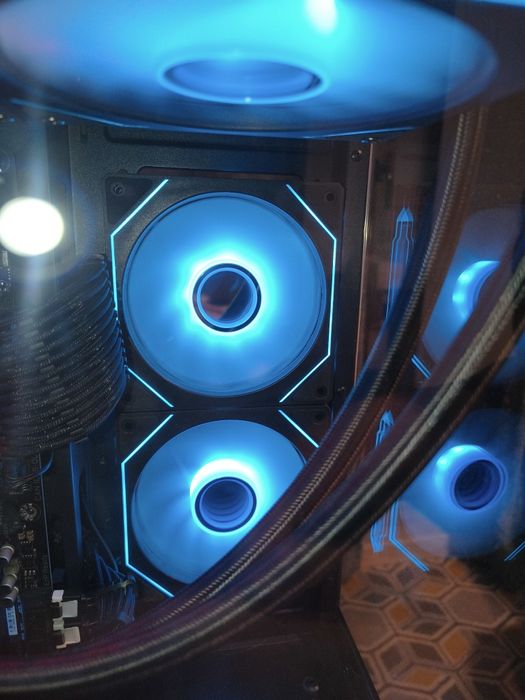 Vand ventilatoare aRGB