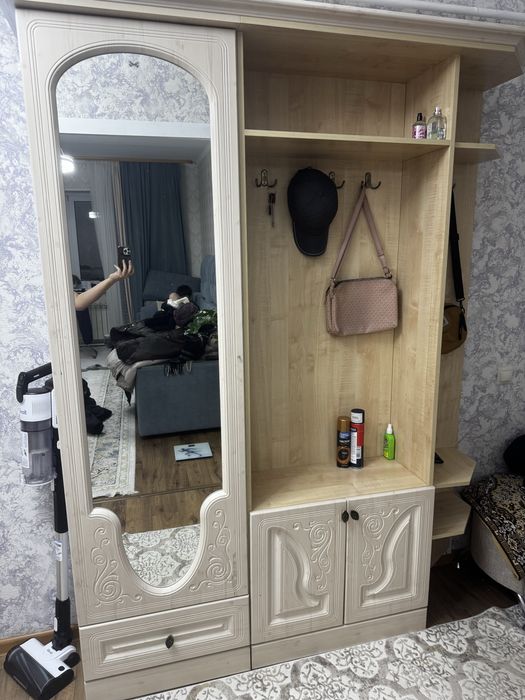 Шкаф для коридора, все подробности по тел
