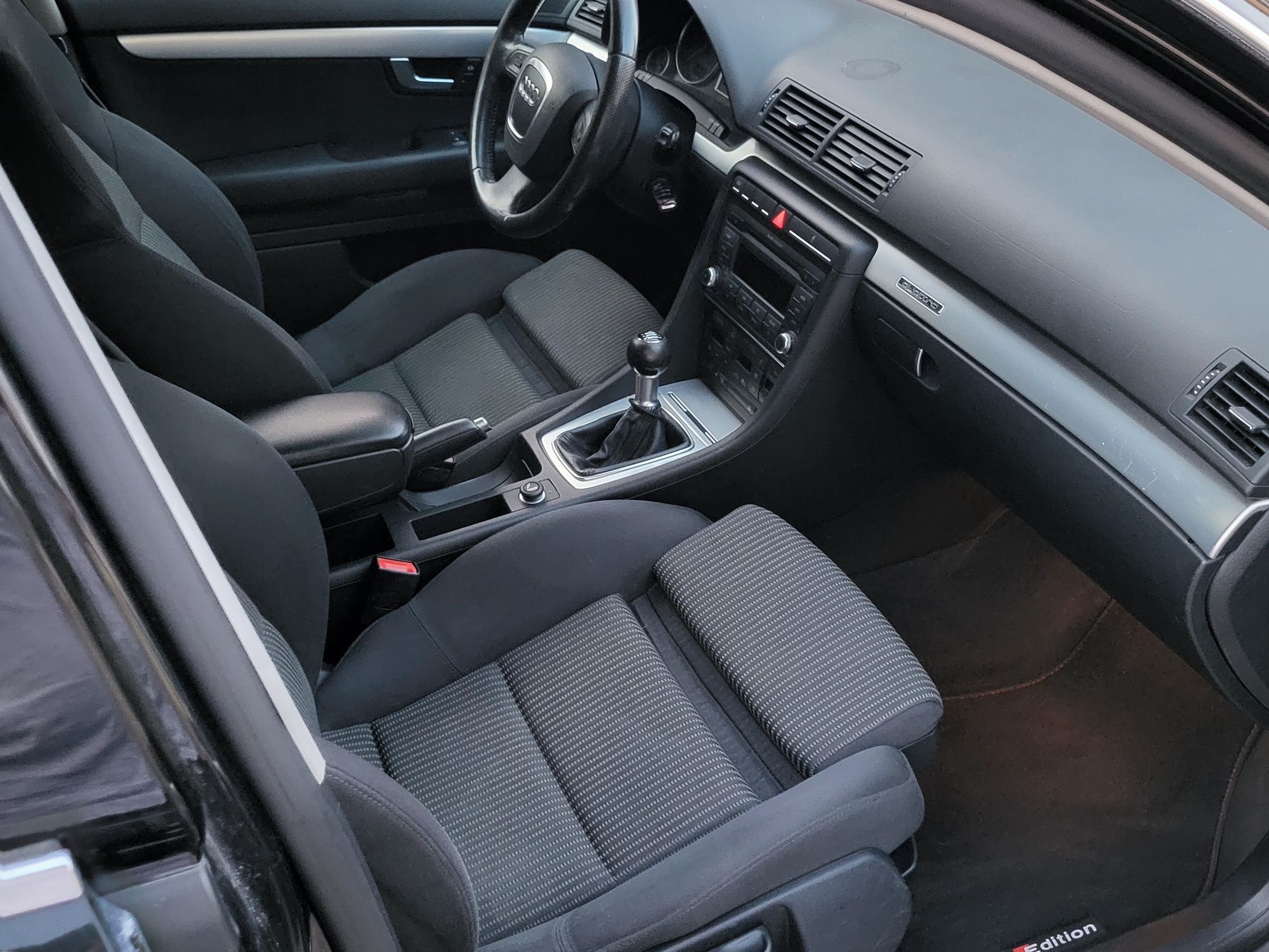 Audi A4 Slinne Quattro Anul 2007 Carlig Jante Încălzire Scaune 140cp