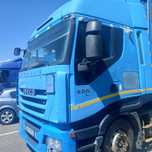 Iveco Cap tractor cu semiremorca