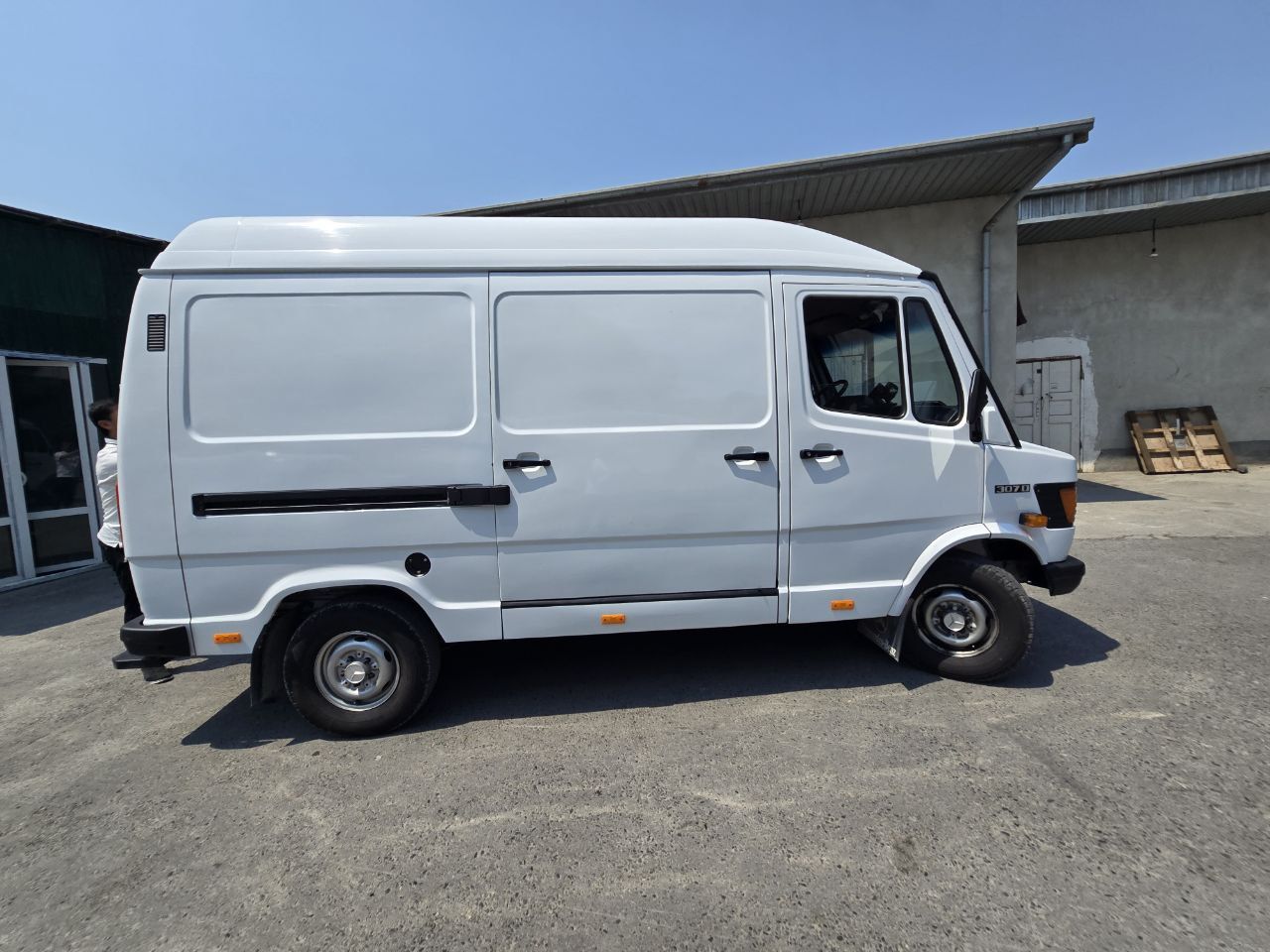 1992 yil Mers 601 baklashka