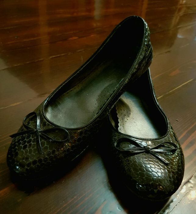 Чёрные туфли для девочки