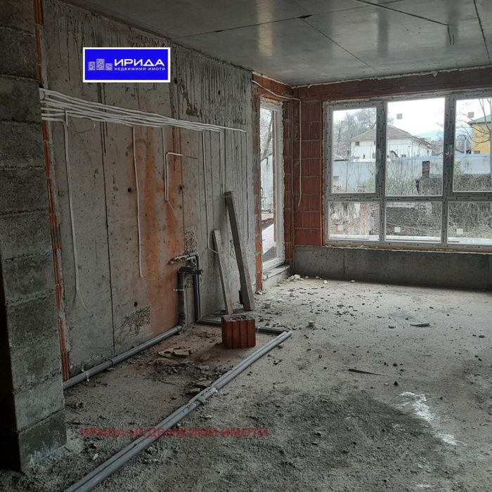 Продава се Тристаен апартамент в София, Хаджи Димитър - 119 кв.м за 1551 €/кв.м - Снимка #3