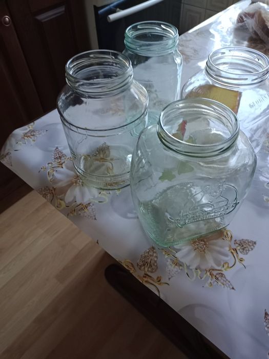 Банки стеклянные