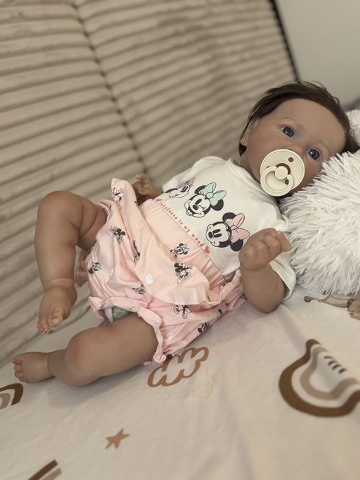 Кукла реборн реалистична