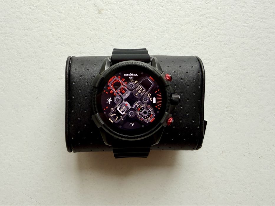 Ceas DIESEL On Full Guard 2.5 DZT2010 Smartwatch Nou