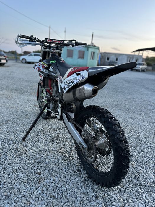 Vand sau schimb cu atv