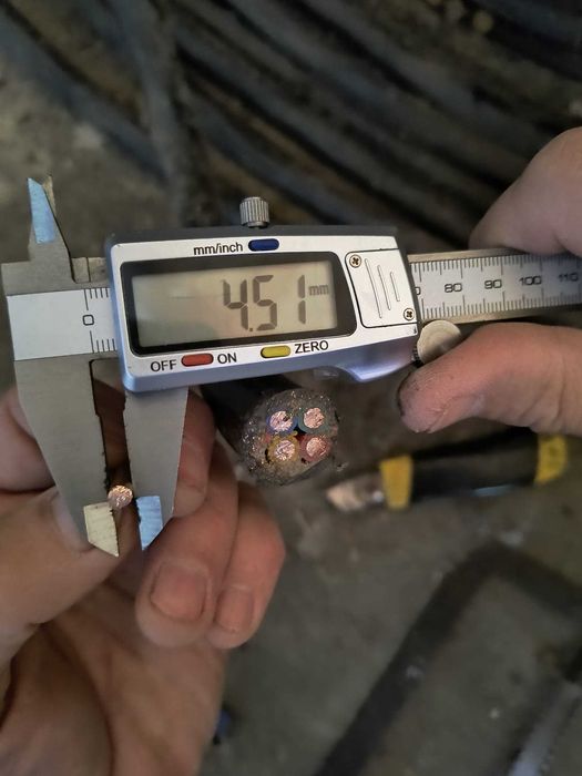 Cabluri electrice de cupru masiv