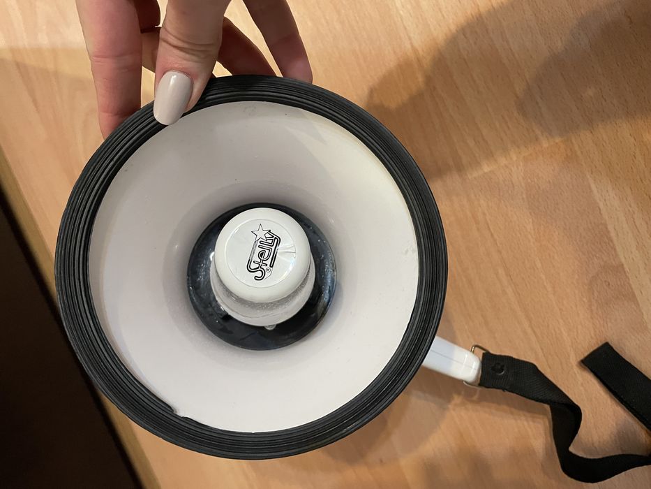 Megafon cu baterii