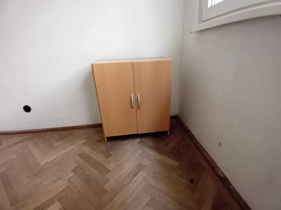 Mobilă veche, electroasnice GRATUIT