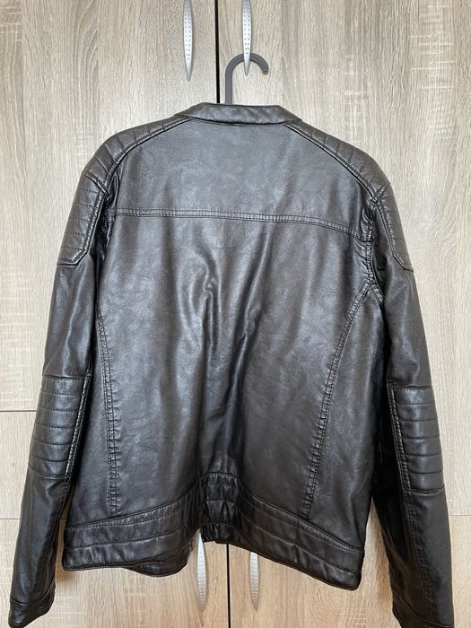 Кожено яке в чудесно състояние