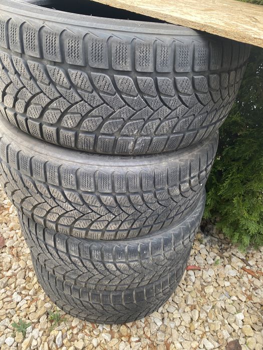 Amvelope de iarna 225/50R17
