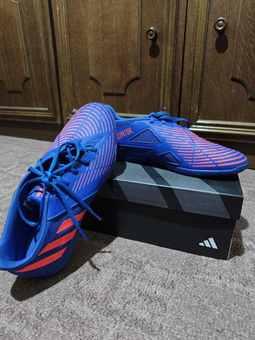 Pantofi de fotbal adidas PREDATOR EDGE.4 IN SALA, nr. 42 2/3