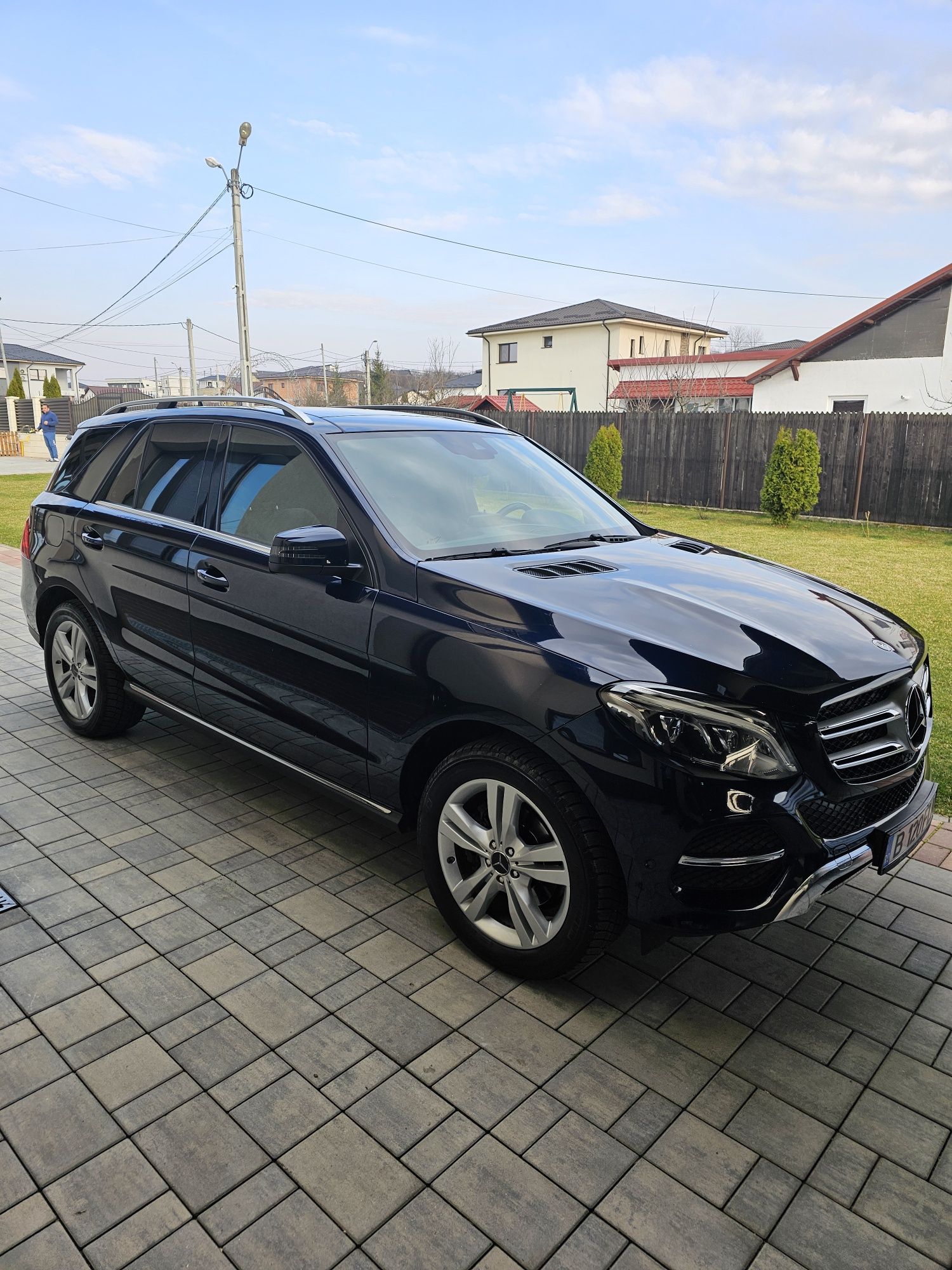 Vând Mercedes-Benz Gle