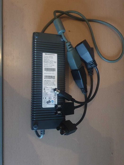 Alimentator 4 in 1 Xbox