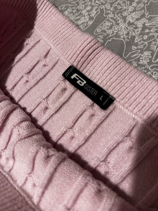 Дамска плетена пола