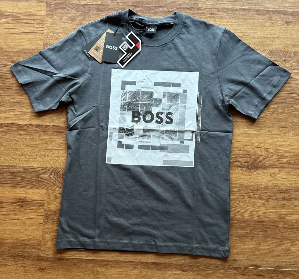 Мъжка,памучна,сива тениска Hugo BOSS