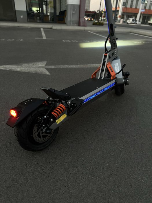 Mini tank elektro samakat