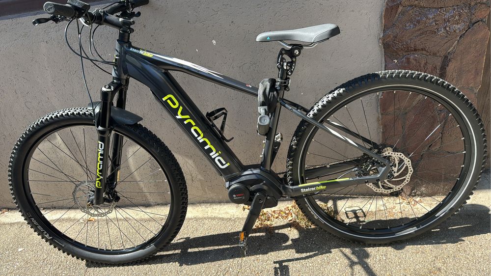 Bicicleta MTB electrică