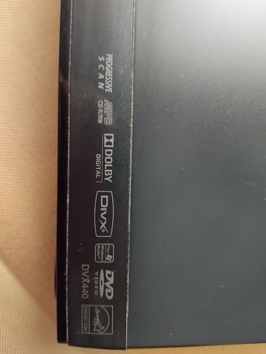 Dvd player LG puțin folosit
