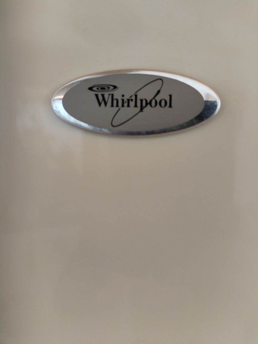 Vând combina frigorifica whirlpool