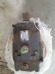 Pompa și hidromotor combina New holland TC 7050