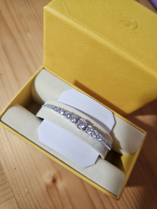 Гривна Swarovski