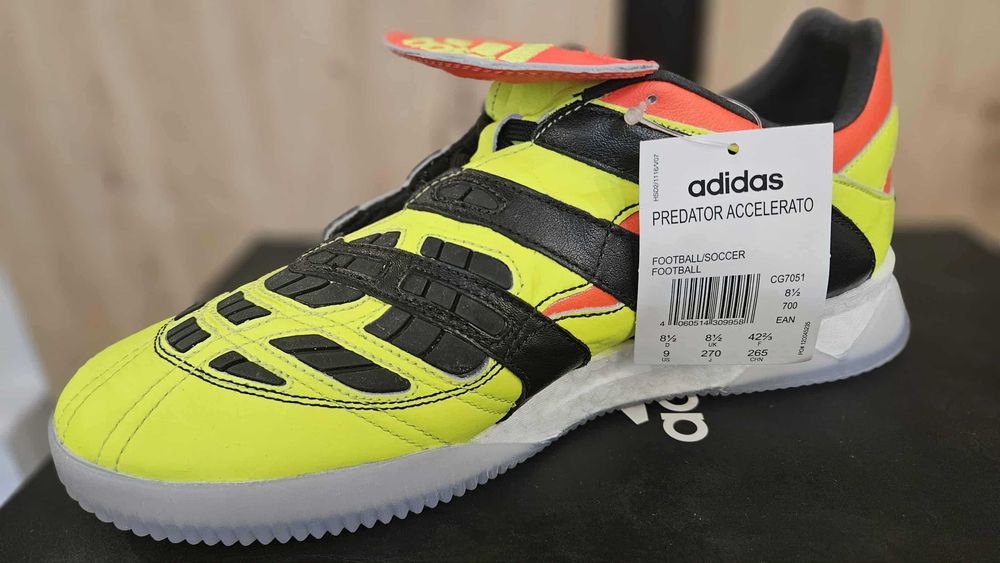Легендарните Adidas Predator Accelerator "Street"