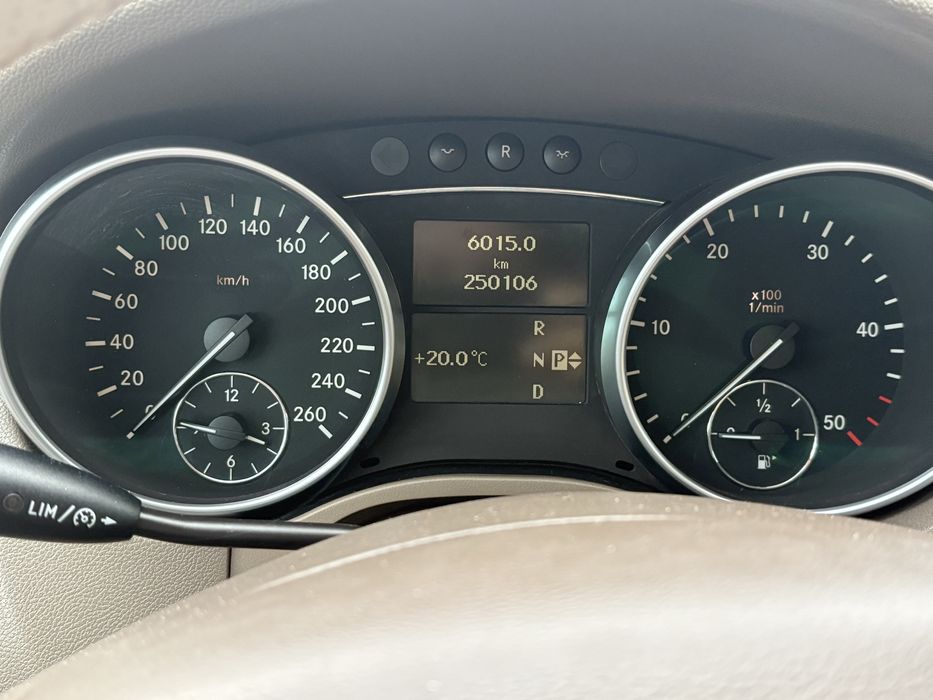 Mercedes ML 320