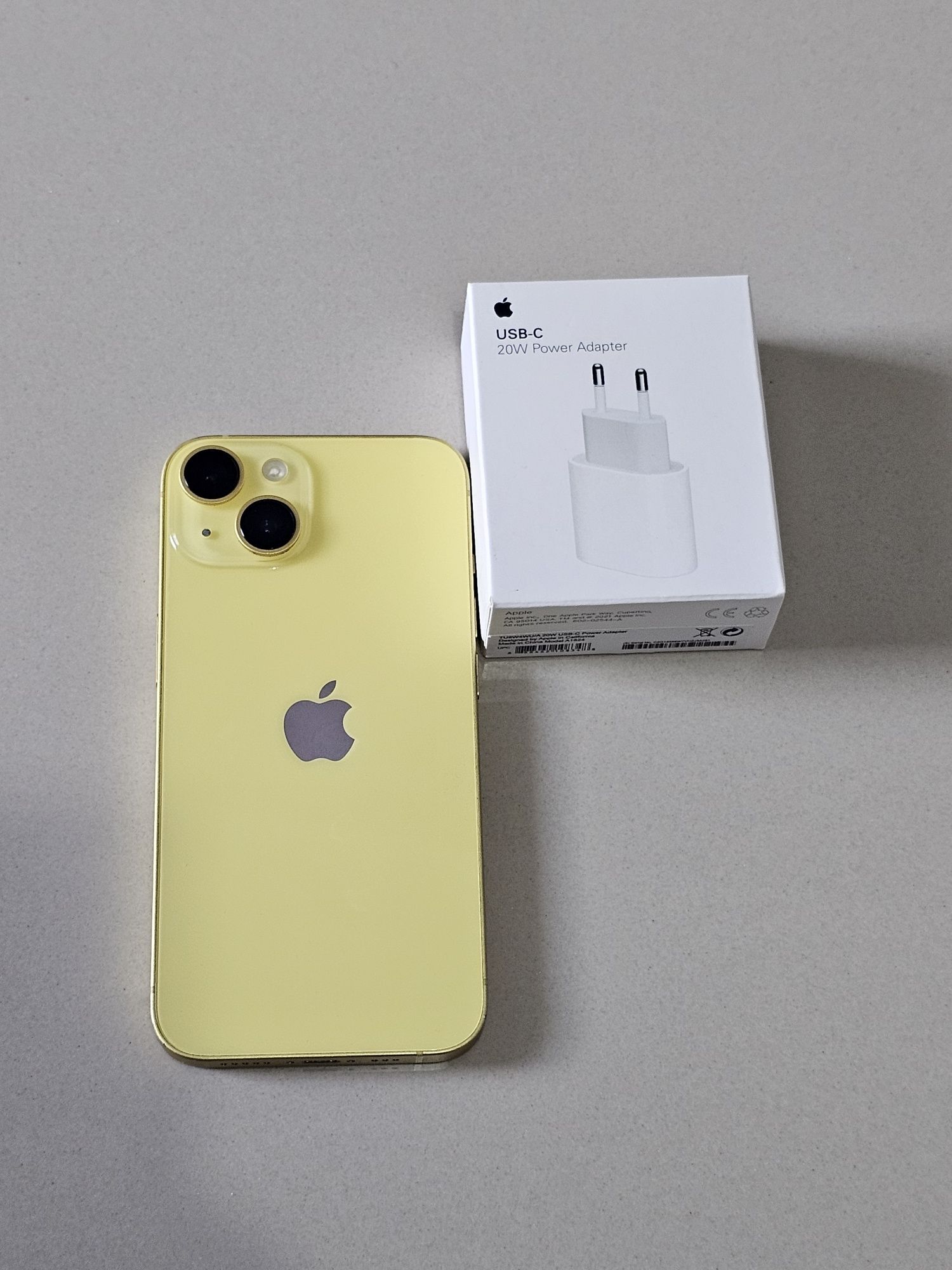 Iphone 14, Yellow, 128gb, 94% sănătate baterie, liber de retea