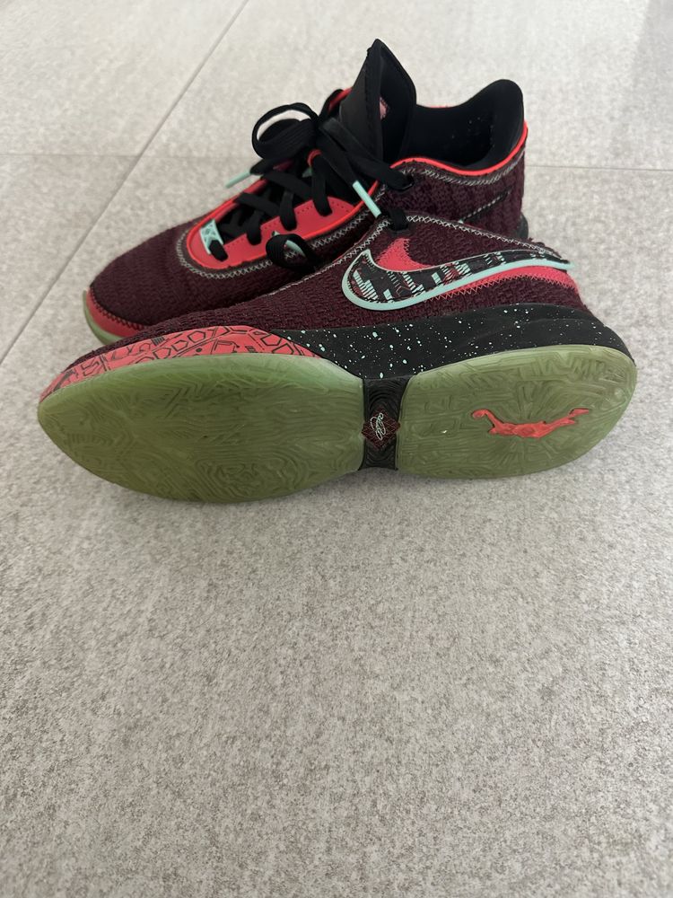 Nike модел Lebron 20