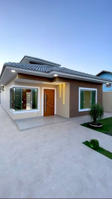 Case Casă modulară pe structură metalică