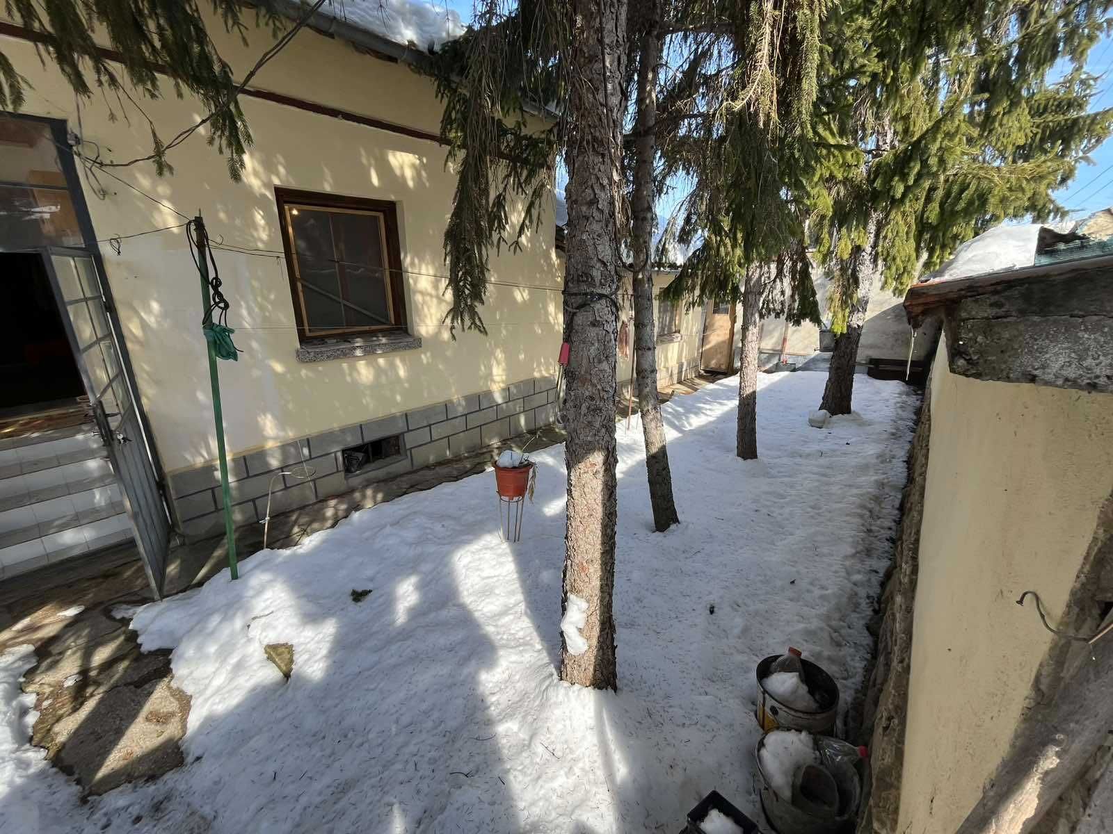 Едноетажна къща в село Стража – 8654