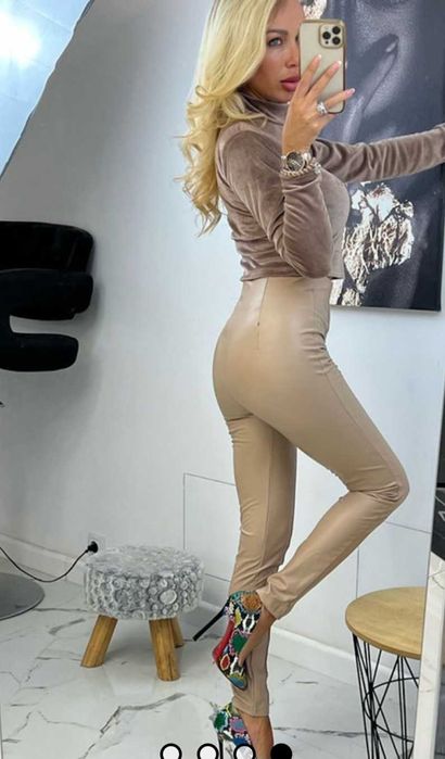 Zara nude кожен панталон!