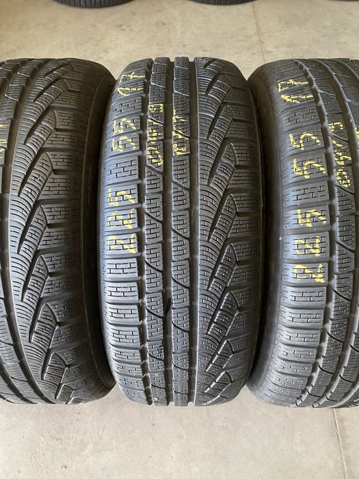 Anvelope iarna 225/55/17 Pirelli Sottozero 2 RFT 225 55 17 R17
