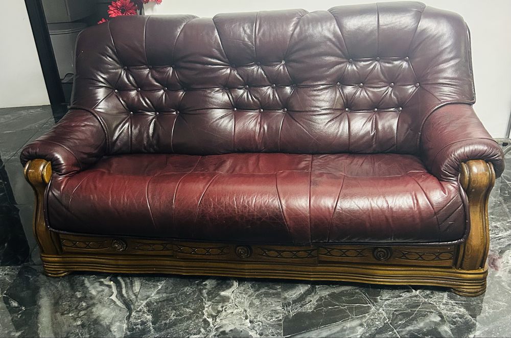 canapea din piele vinted cu 3 rafturi