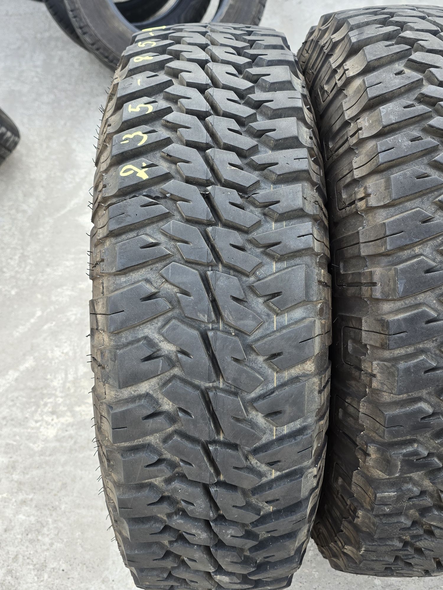 5 Броя 235/85/16 Goodyear 12mm