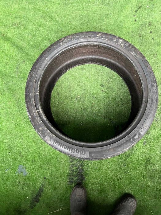 Anvelope Vara 295/35/23 Continental