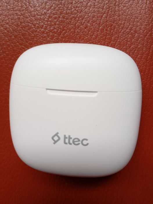 Маркови слушалки TTEC