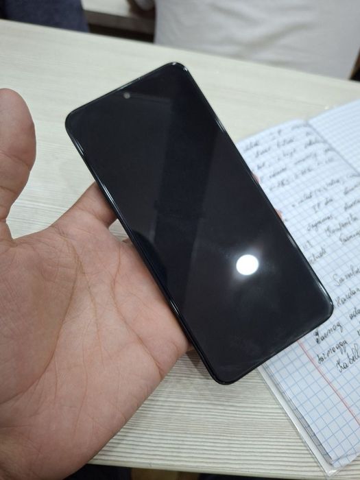 Honor x7c holati ideal