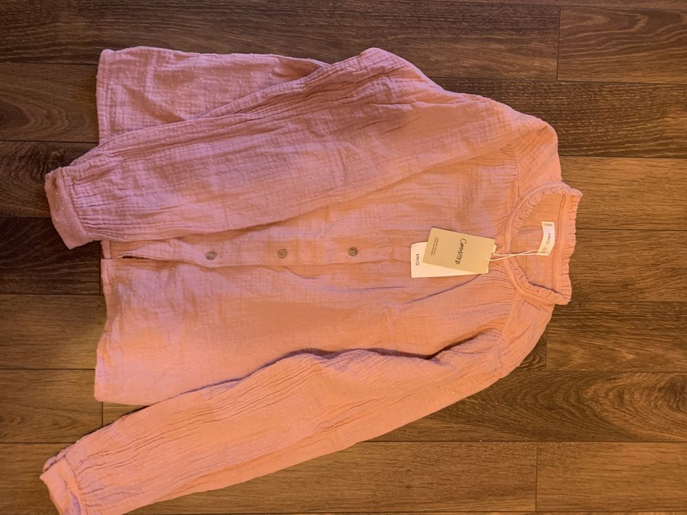 Bluzița stil cămașă Mango