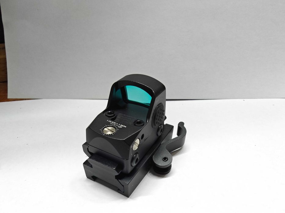 Прицел колиматорный новый