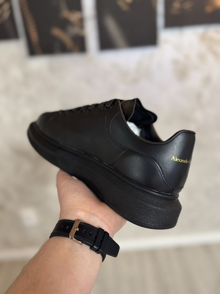 Adidasi Barbati Alex. McQ. Full Black!