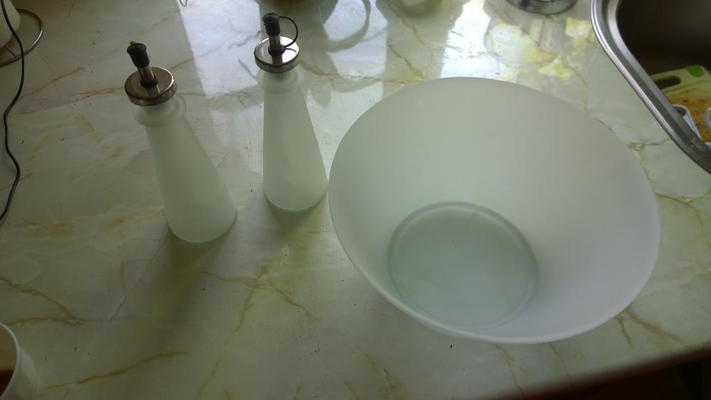 Vand bol salata impreuna cu set oliviera - sticla mata